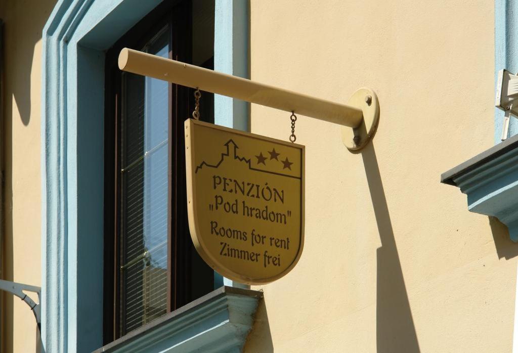 Penzion Pod Hradom Trenčín Extérieur photo